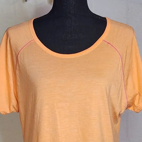 Avia Neon Peach and Bright Pink Hems Short Sleeved Poly Rayon Workout Tee Sz XL - Picture 2 of 16